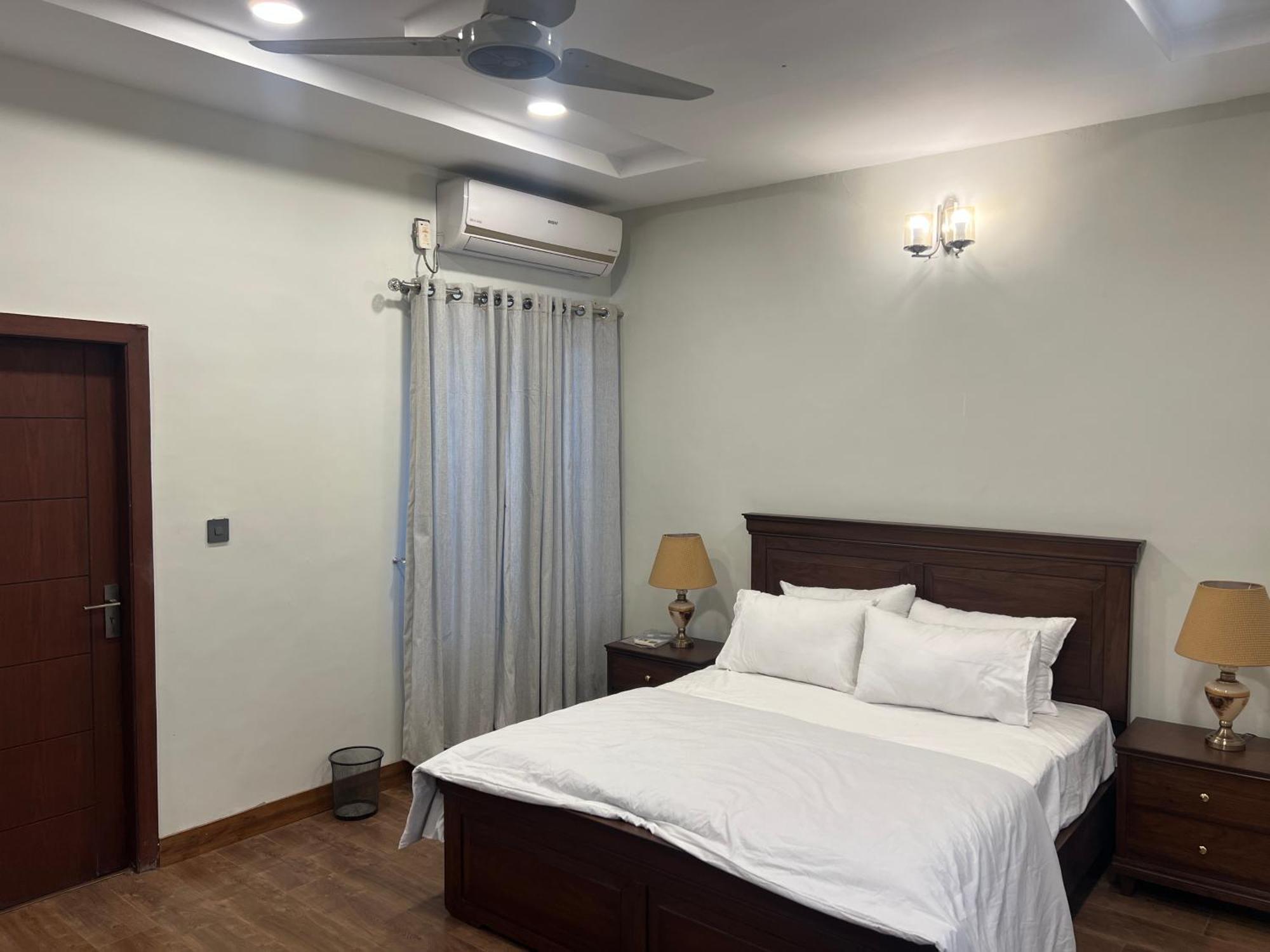 Deluxe King Room In Silverscape Residence Ραβαλπίντι Εξωτερικό φωτογραφία